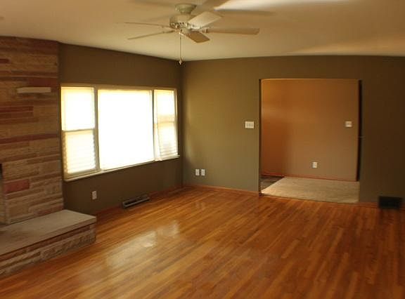 4th image of 5324 Stoltz Ave