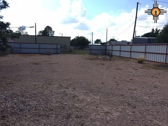 4th image of 508 Dixie Dr
