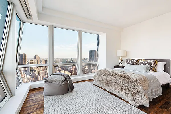 Rented by Keller Williams NYC | media 14