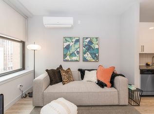 408 S Wells St #812, Chicago, IL 60607