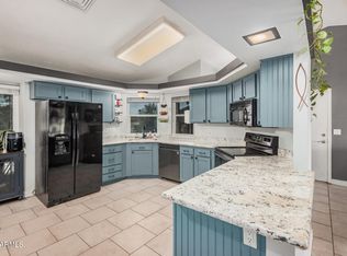 5624 W Villa Theresa Dr, Glendale, AZ 85308
