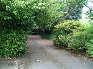 4035 NE 135th St, Seattle, WA 98125
