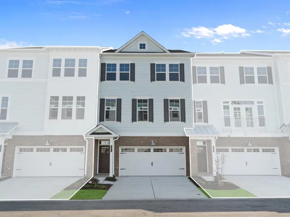 8472 Duke Pl. #30, Myrtle Beach, SC 29572