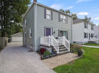 330 Hayes Ave, Cuyahoga Falls, OH 44221