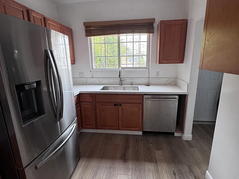 1609 Ellsmere Ave — Photo 23