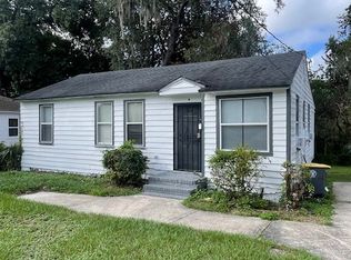 7312 N Shore Dr, Jacksonville, FL 32208