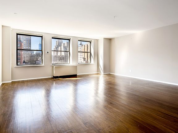 5th image of 18 E 12th St APT 8A