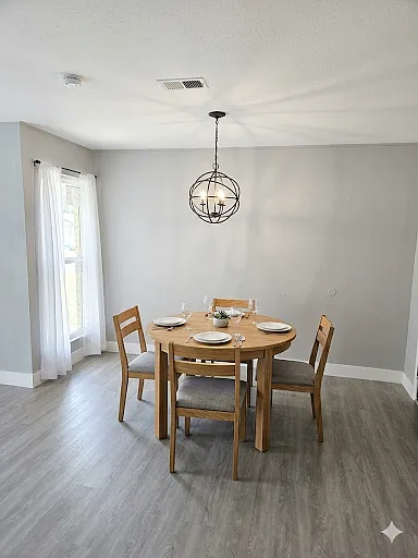 6848 S Creek Dr — Photo 3