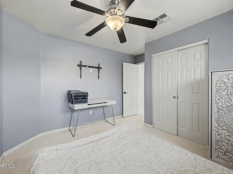 5773 W Shannon St — Photo 36