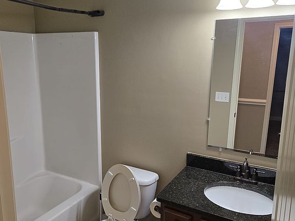 2nd image of 354 Robin Helton Dr
