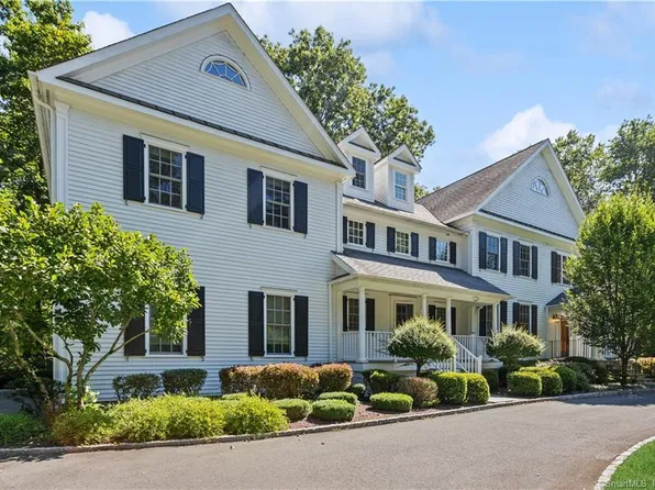 9 Crooked Mile Road, Westport, CT 06880