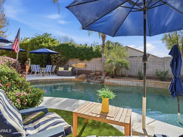 18499 E DRUIDS GLEN Road, Queen Creek, AZ 85142