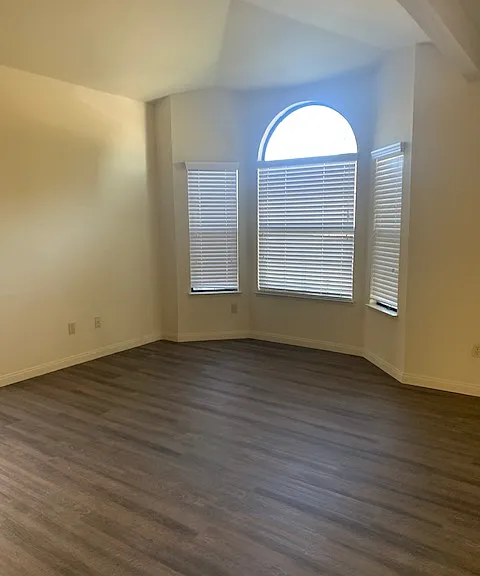 Laurelwood West Villas standard 2x2 living room