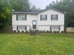 3218 Uvalde Ln NW, Huntsville, AL 35810