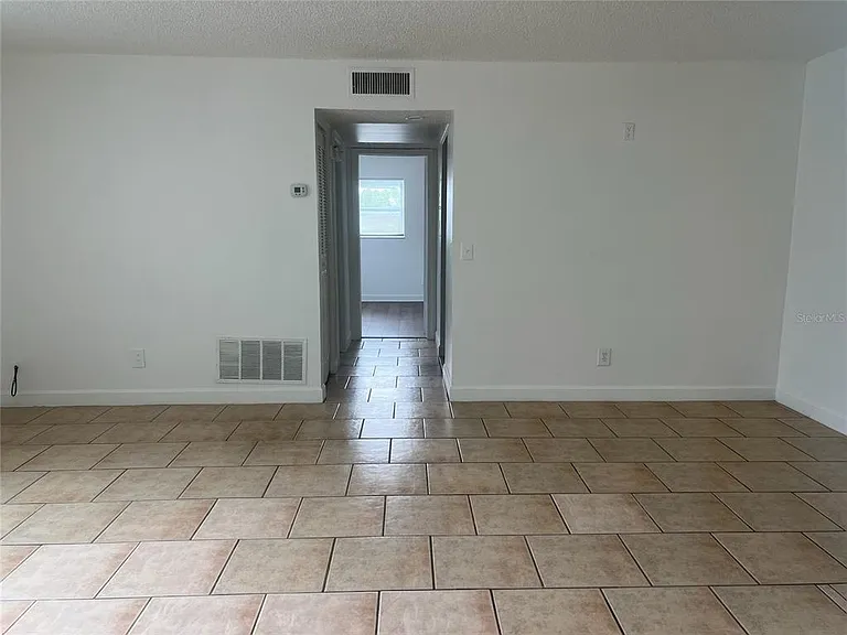 8701 4th St N #105 — Photo 8
