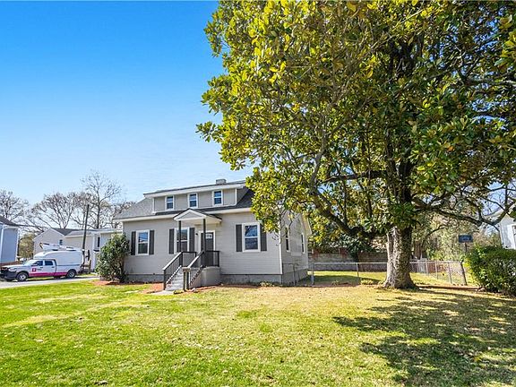 4th image of 6241 Sewells Point Rd