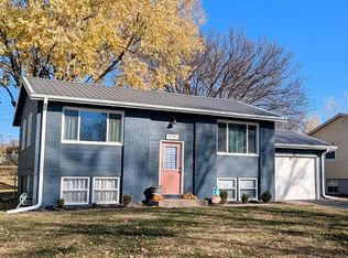 309 Broadmoor Dr, Norfolk, NE 68701