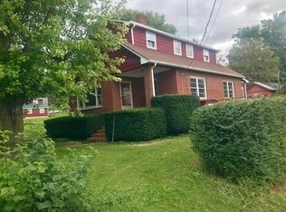 144 Sipe Ln, Ivanhoe, VA 24350