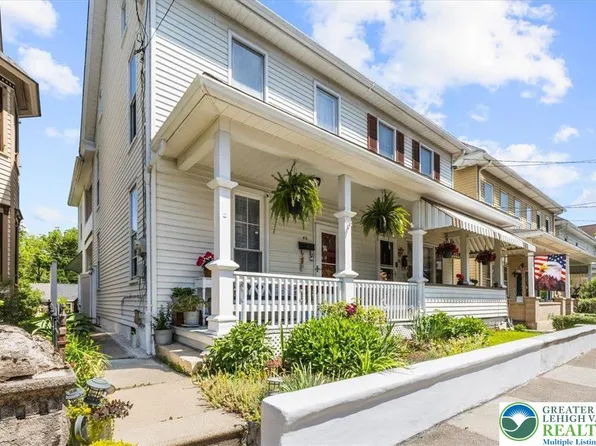 42 North St, Slatington, PA 18080