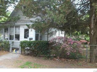 268 Dayton Rd, Bridgeport, CT 06606