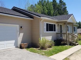 11946 Windmill Ln, Rapid City, MI 49676