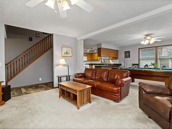 3rd image of 8067 E Mary Ln