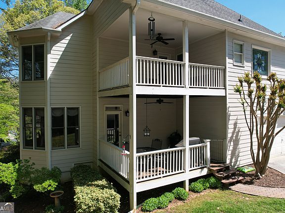 5th image of 810 River Cove Dr