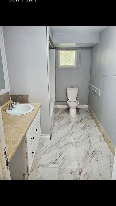 1st image of 1591 Martindale St #B