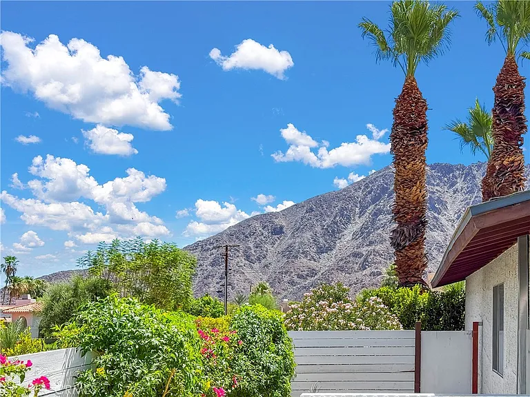 53771 Avenida Herrera — Photo 24