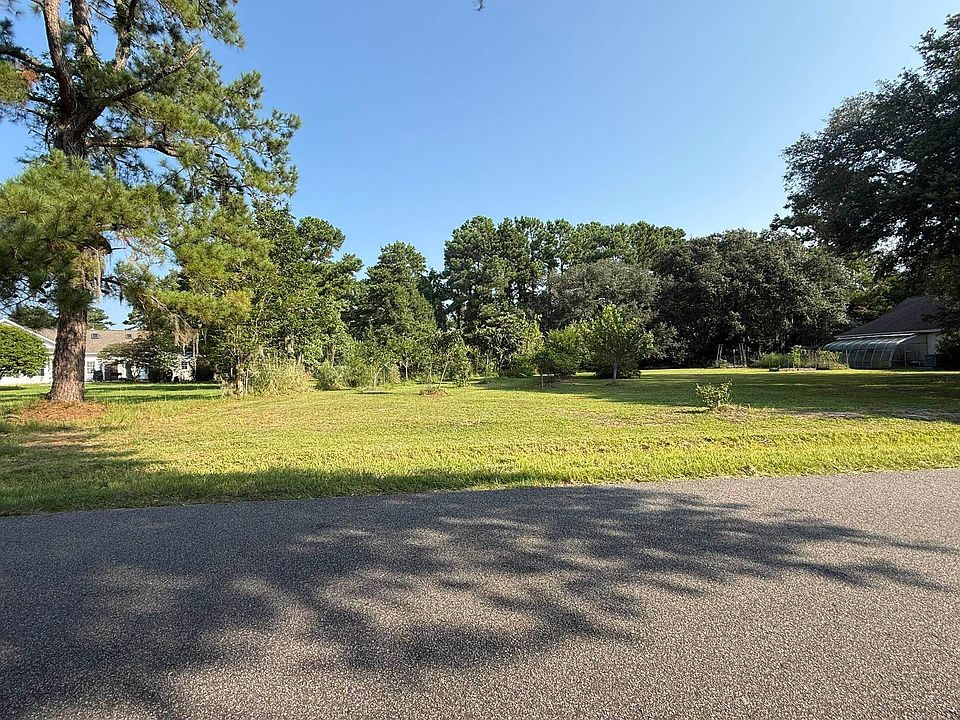 1st image of 236 Wraggs Ferry Rd.