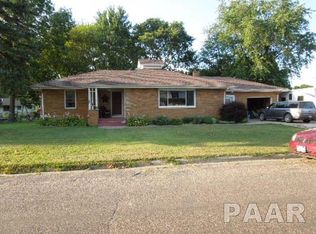 216 E High St, Princeville, IL 61559