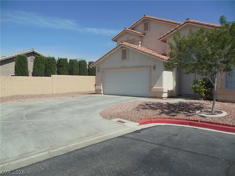 878 Scarlet Haze Ave