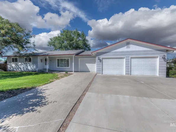 615 NW 3rd St, Fruitland, ID 83619