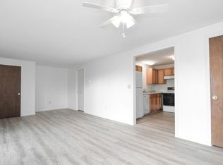454 Amherst Rd UNIT B, Belchertown, MA 01007