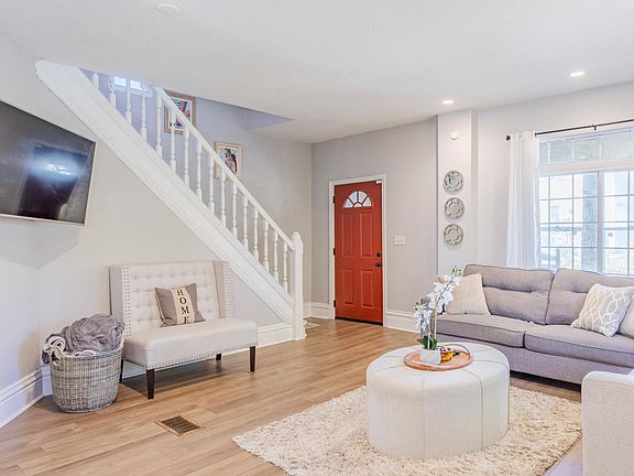 3rd image of 100 Atwater St