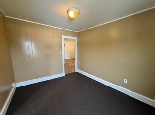 325 Cumberland St APT 5, Rumford, ME 04276