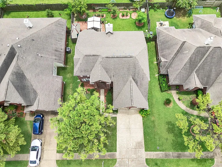 13315 Georgetown Dr — Photo 34