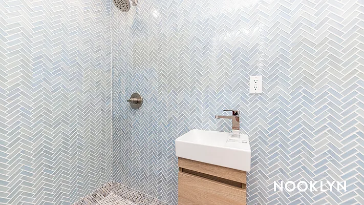 Rented by Nooklyn NYC LLC | media 6