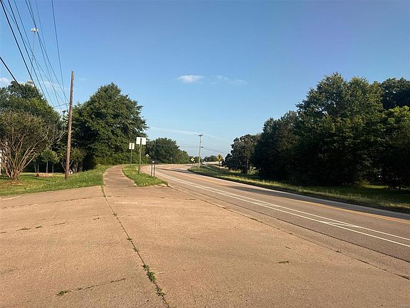 5th image of 136 Rudy Rd