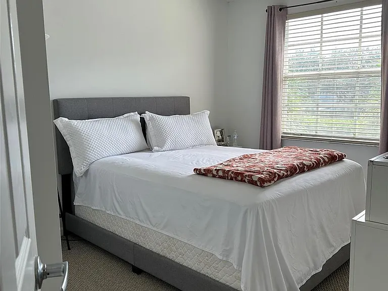 4460 Crystal Lake Dr — Photo 19