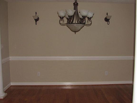 5th image of 149 Medallion Ct