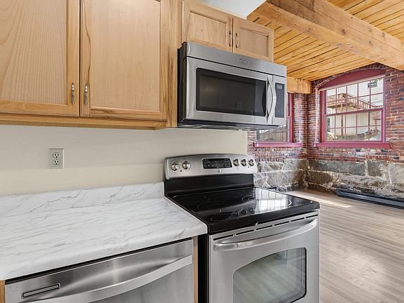 4th image of 335 Cypress Street #1A