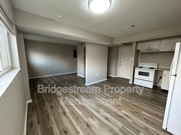 7919 N Main St APT 7