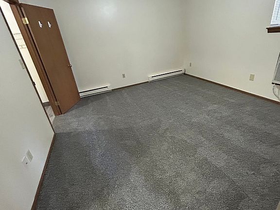 4th image of 3063 W 11th St #17