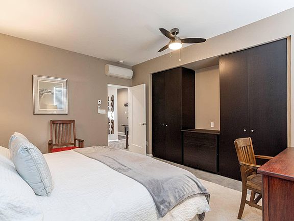 King Bedroom