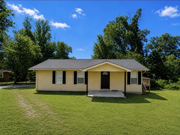 91 Oak Hts, Erin, TN 37061