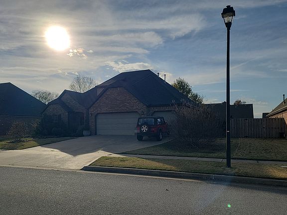2nd image of 1899 S River Meadows Dr