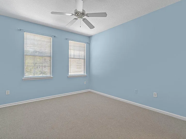 276 Murcia Dr #213 — Photo 13