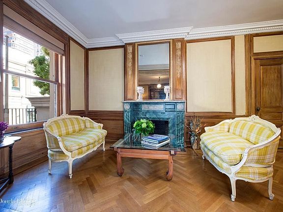4th image of 2273 Broadway #21
