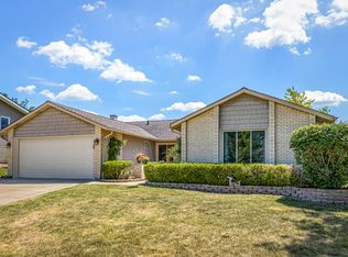 322 Byron Ave, Bloomingdale, IL
